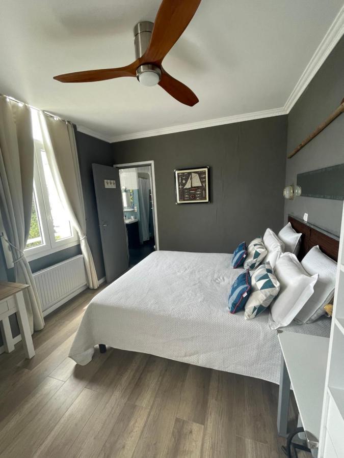 Villa-Chateau Les Terrasses - Tamaris, Plage Des Sablettes, Mer Au Bas De La Propriete La Seyne-sur-Mer Zewnętrze zdjęcie